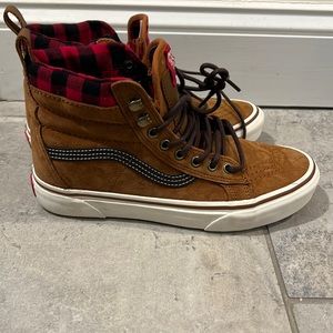 Vans Scotchgard flannel waterproof high tops 8W